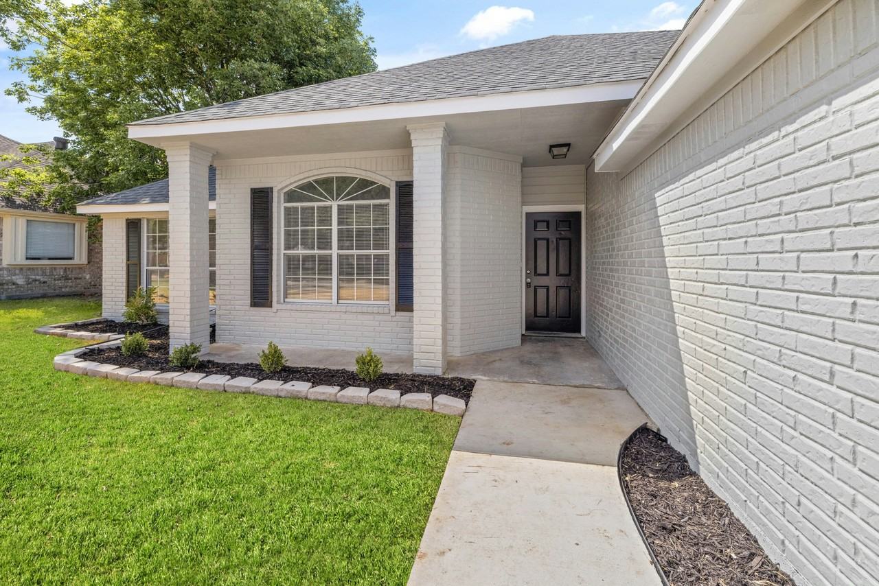 4009 Tyler Trl - Photo 3 of 27