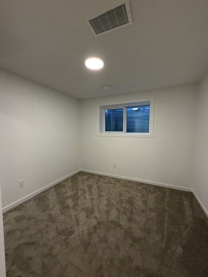 1271 Keswick Dr Sw - Photo 7 of 11