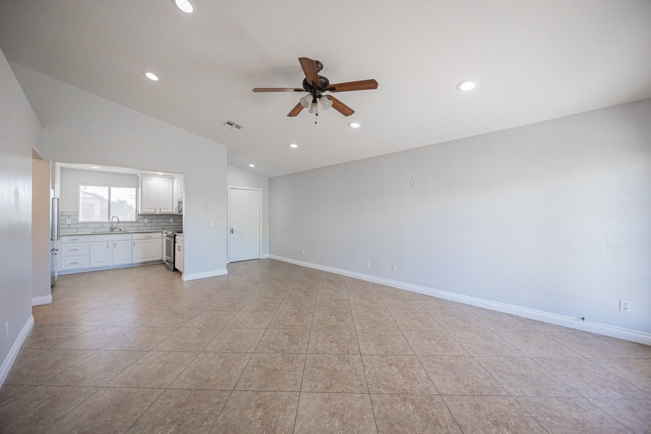 1676 N La Mora Dr - Photo 6 of 25