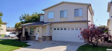 featured image of 672 Theresea Ct