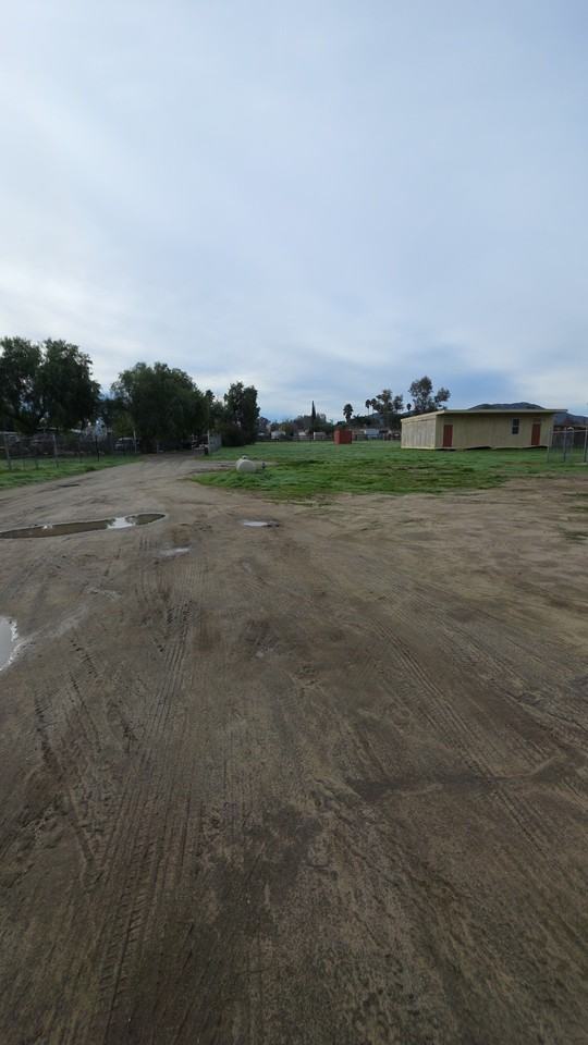 33123 9th St #B - Photo 4 of 46