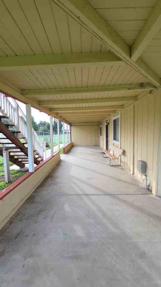 33123 9th St #B - Photo 7 of 46