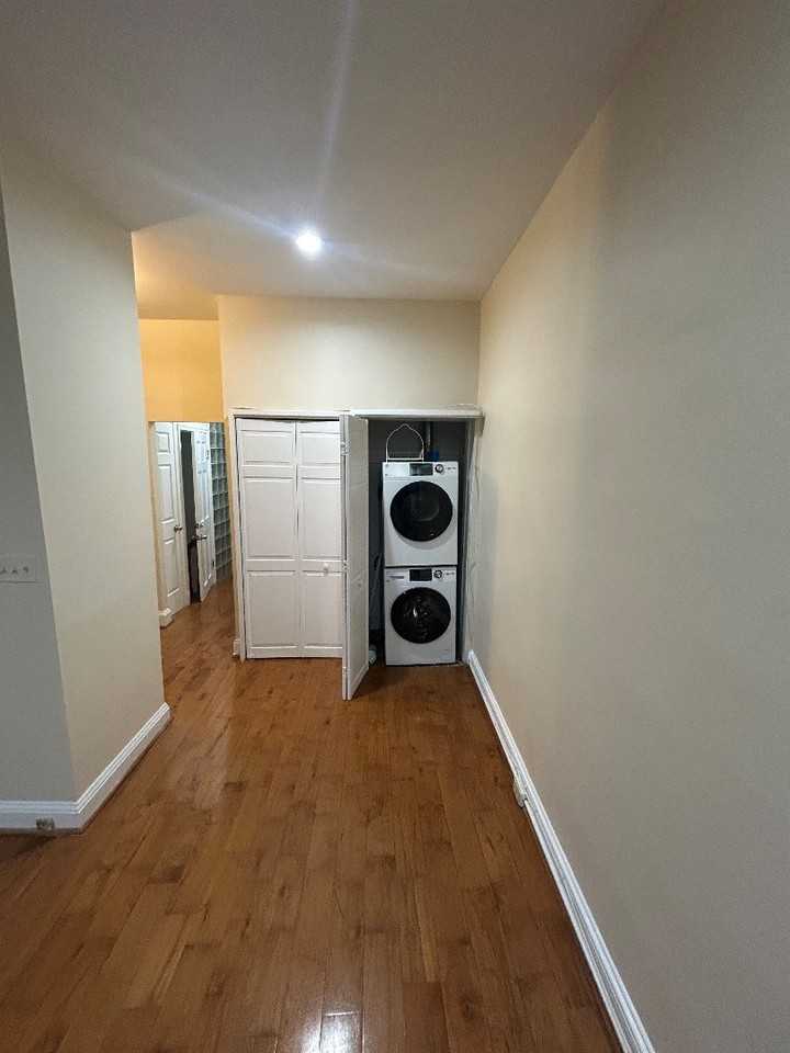 1719 Saint Paul St - Photo 6 of 13