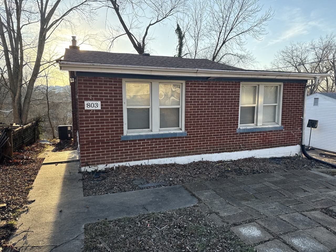 803 Marvin Ave - Photo 2 of 20