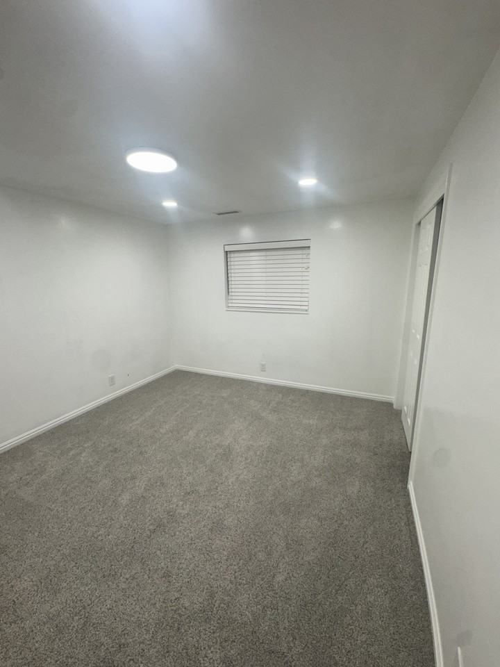 665 E Howard Dr #NA - Photo 2 of 13