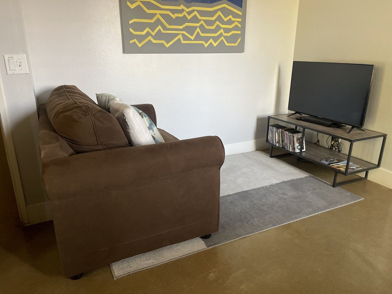 1411 North Vía Donna - Photo 4 of 7