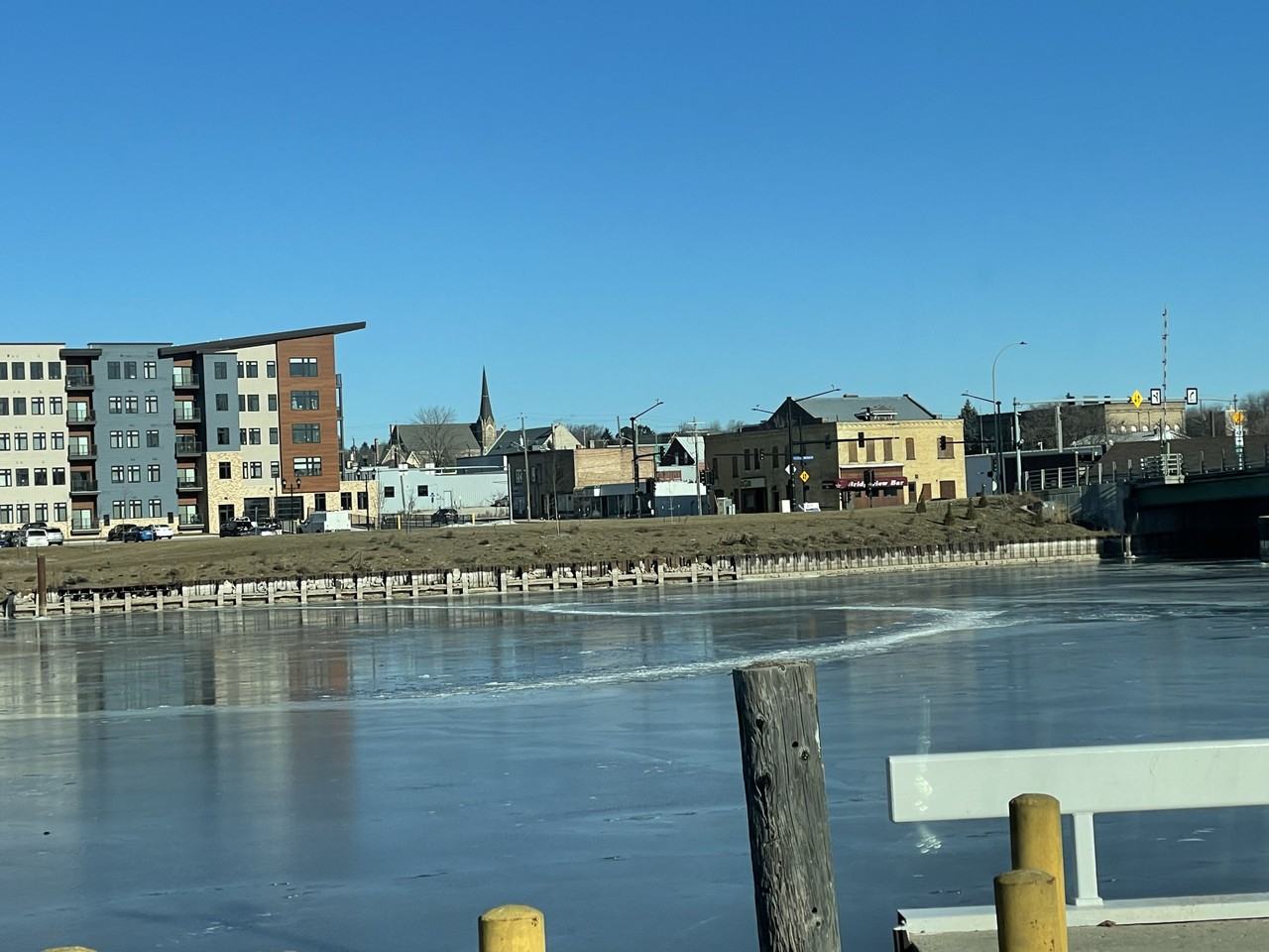 818 York St - Photo 2 of 9