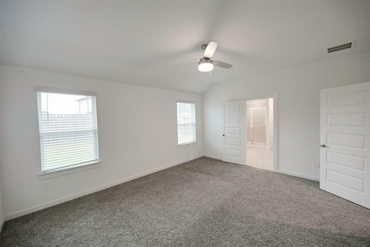 31730 Hallington Hill Ln #1 - Photo 3 of 9