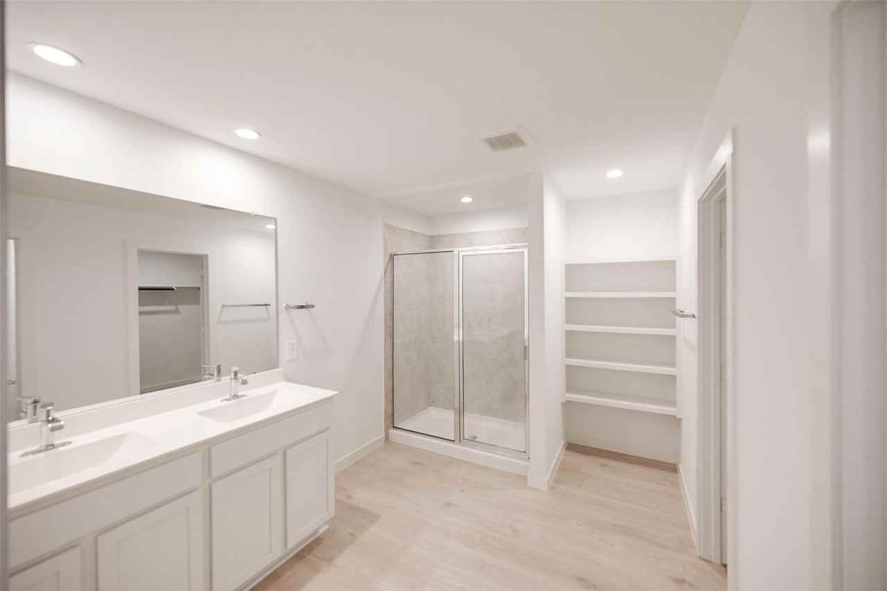 31730 Hallington Hill Ln #1 - Photo 4 of 9