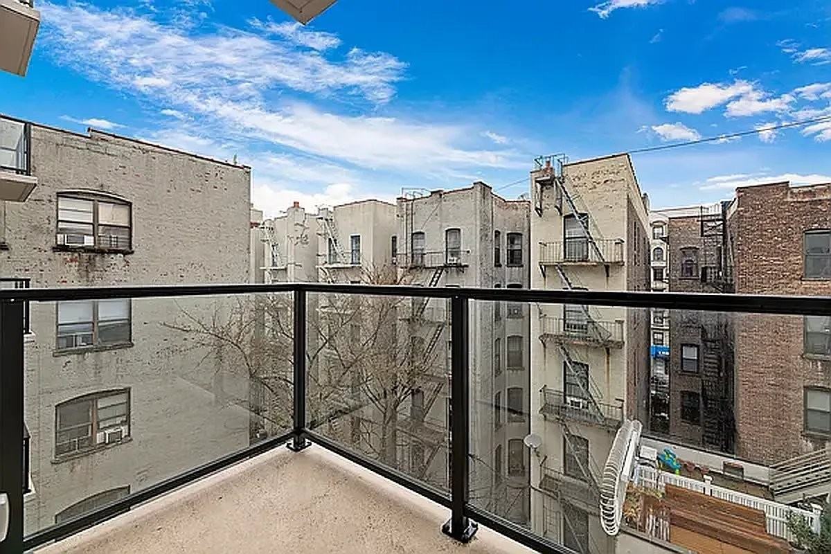 127 W 112th St #3A - Photo 2 of 10