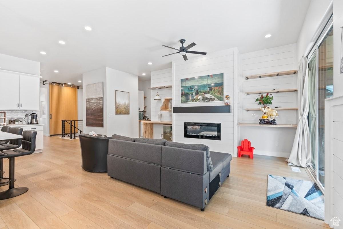 837 S Finley Cir #1 - Photo 4 of 21