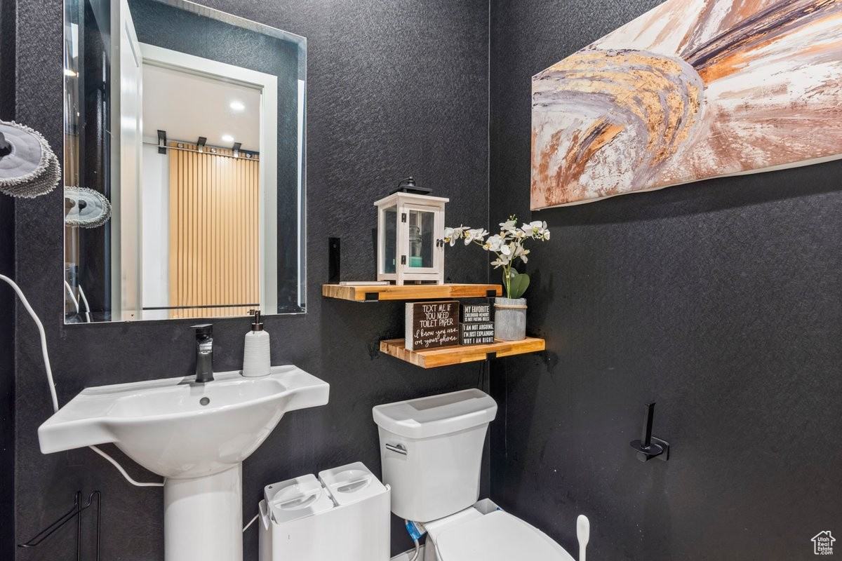 837 S Finley Cir #1 - Photo 5 of 21