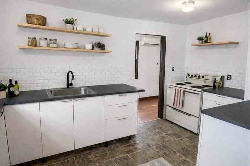 7015 N Greeley Ave #2 - Photo 5 of 7