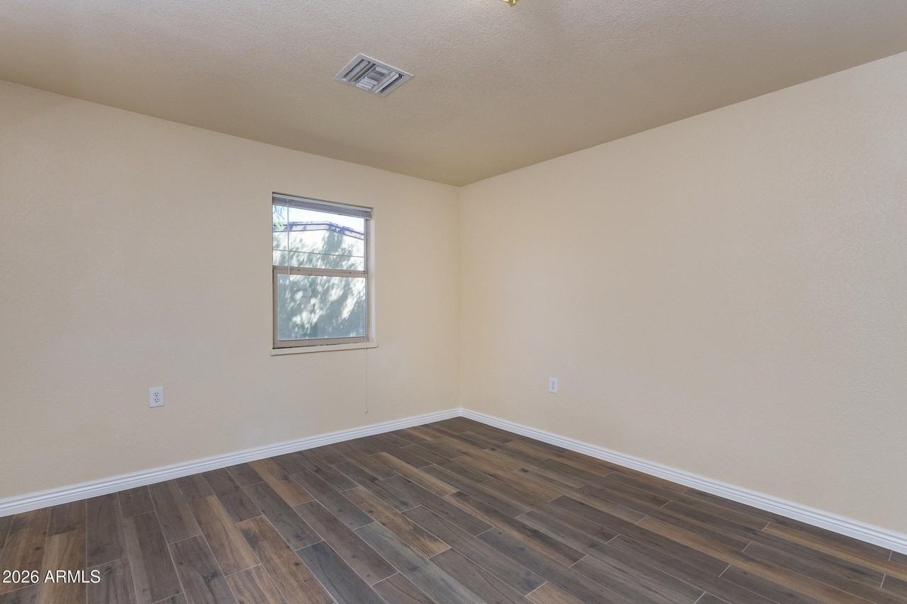 1646 E Indianola Ave Apt 1 #1 - Photo 6 of 29