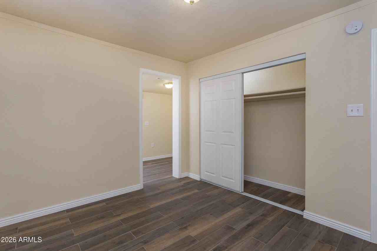 1646 E Indianola Ave Apt 1 #1 - Photo 7 of 29