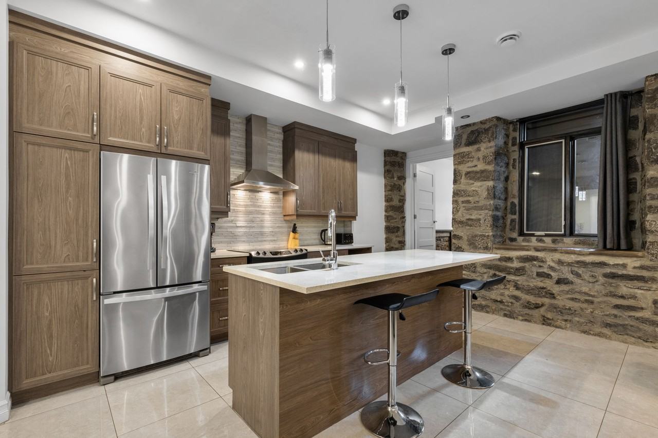 1013 Rue Saint-Hubert - Photo 4 of 18