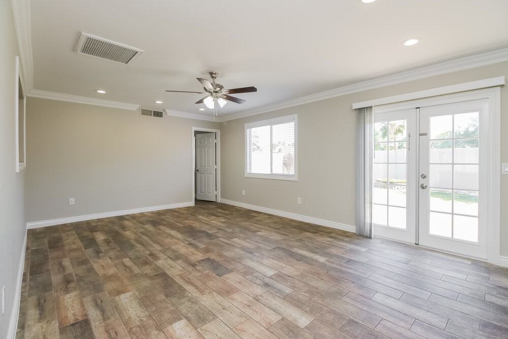 1401 N Ironwood St - Photo 5 of 16