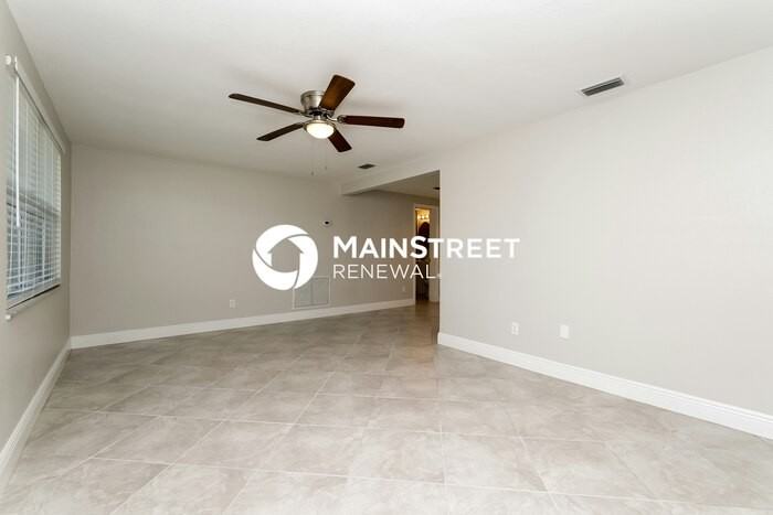 3415 Rosefield Dr - Photo 3 of 16