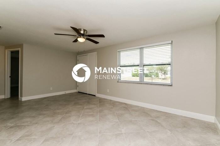 3415 Rosefield Dr - Photo 4 of 16