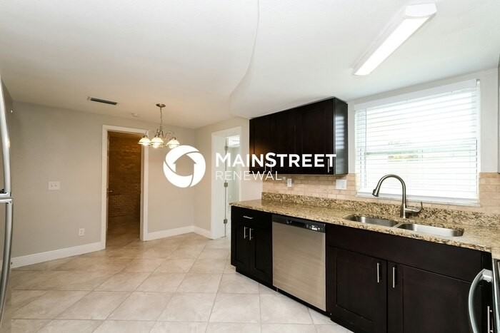 3415 Rosefield Dr - Photo 7 of 16