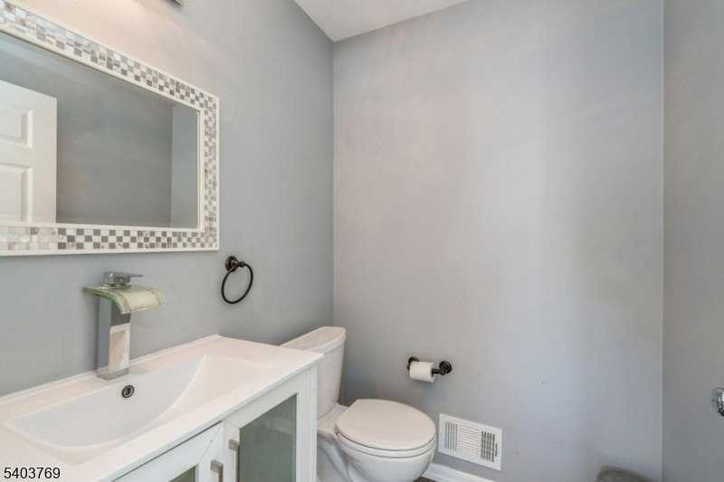 2201 Timber Ridge Ct - Photo 6 of 22