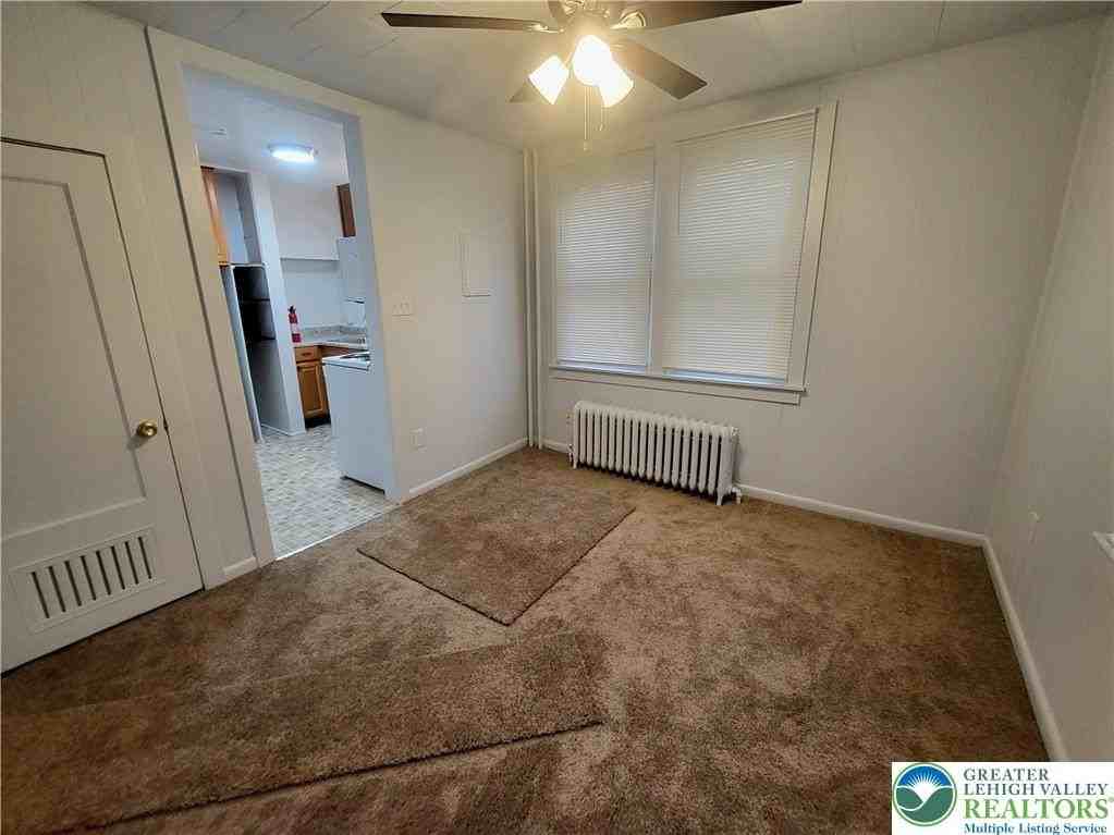 817 Seneca St Unit B #B - Photo 7 of 12