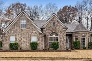featured image of 5249 Millers Glen Ln