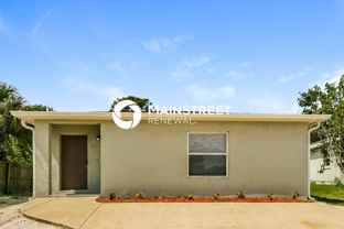 824 Pinewood St - Photo 1 of 1