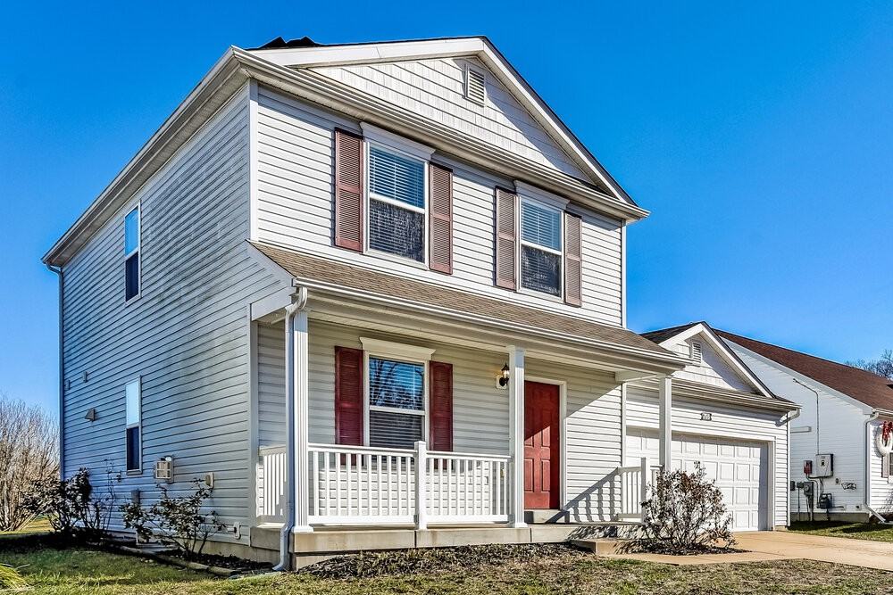 755 Rockshire Dr - Photo 5 of 18