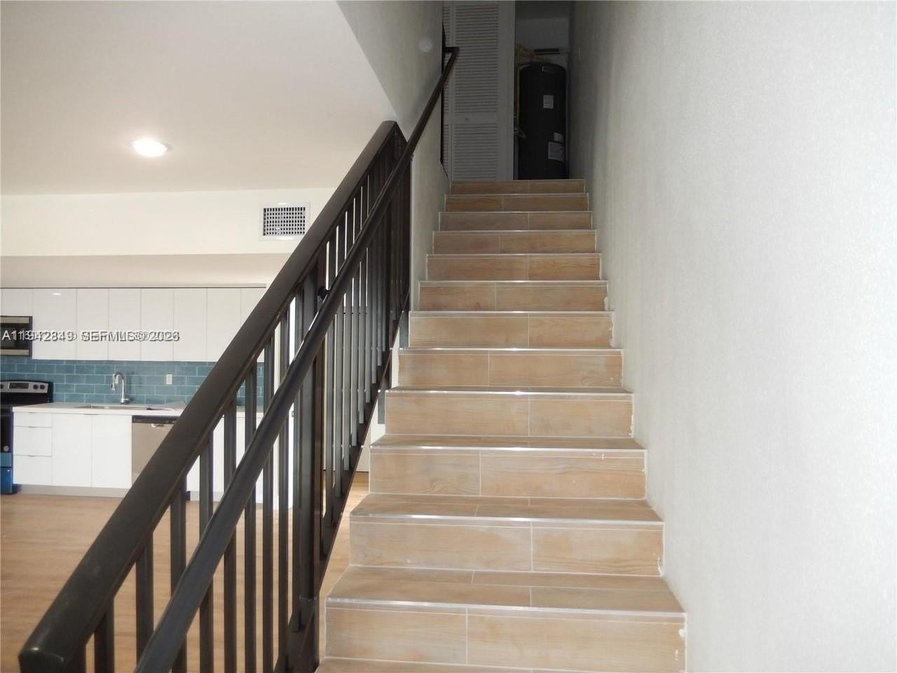 16955 Sw 100th Ave #9 - Photo 6 of 17