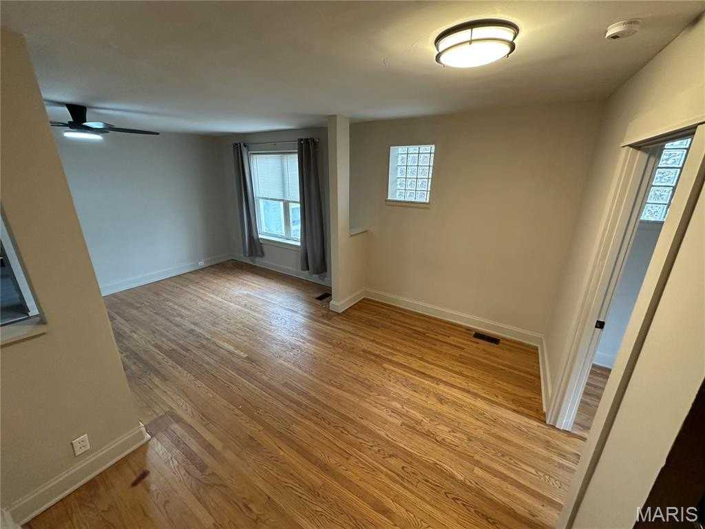 6011 Magnolia Ave #1E - Photo 6 of 9