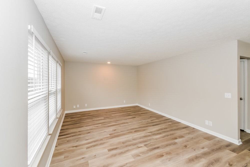 3612 Crossbrooke Dr - Photo 4 of 17