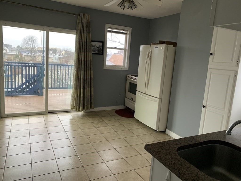 118 Sumner St Apt 3 #3 - Photo 2 of 8