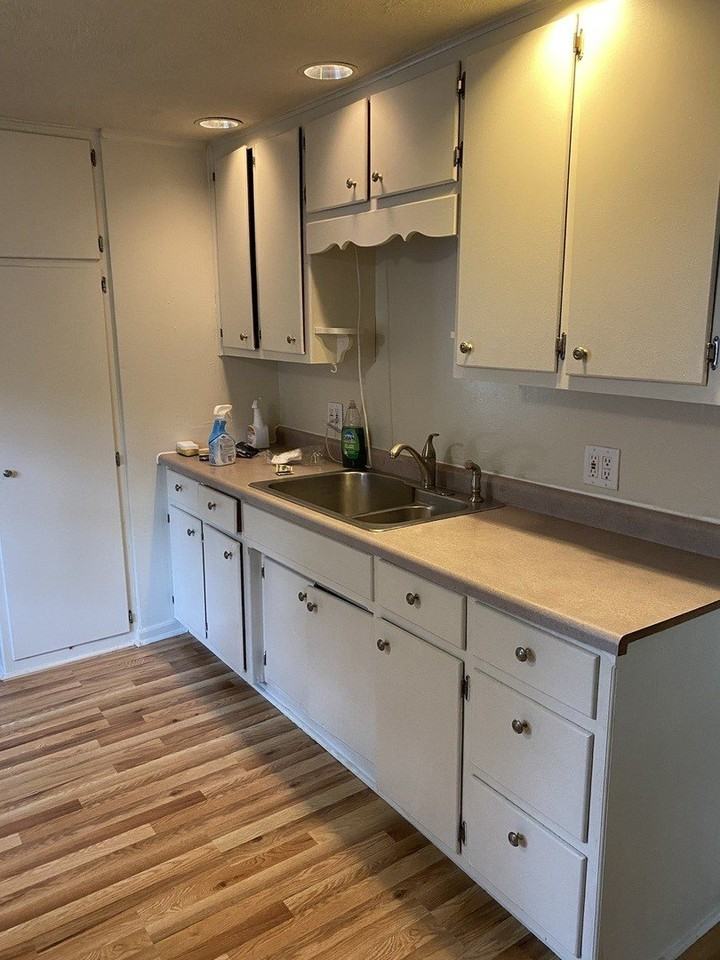 440 N Cleveland Ave - Photo 6 of 11