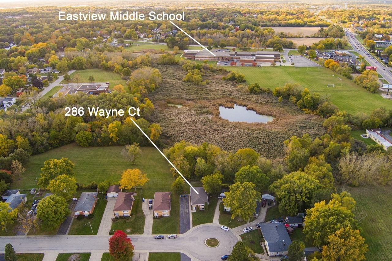 286 Wayne Ct Apt 2 #2 - Photo 5 of 26