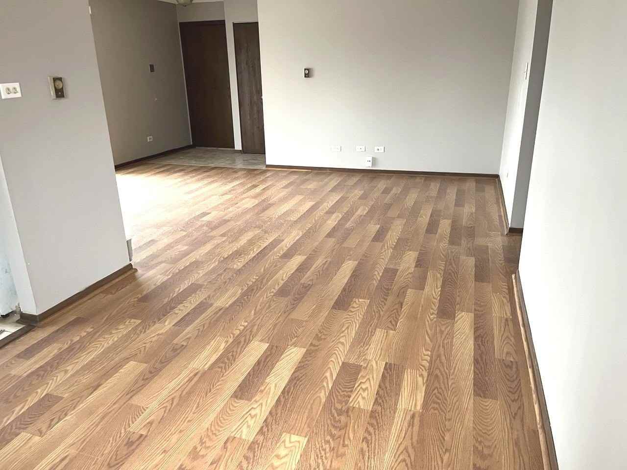 22405 Thomas Dr Apt 2s #2S - Photo 2 of 5