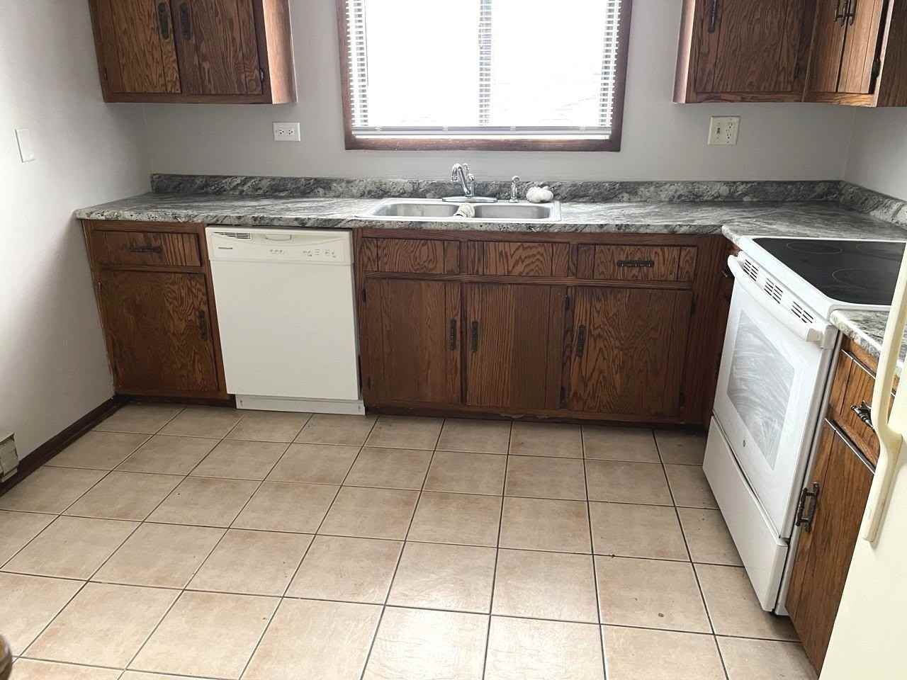 22405 Thomas Dr Apt 2s #2S - Photo 5 of 5