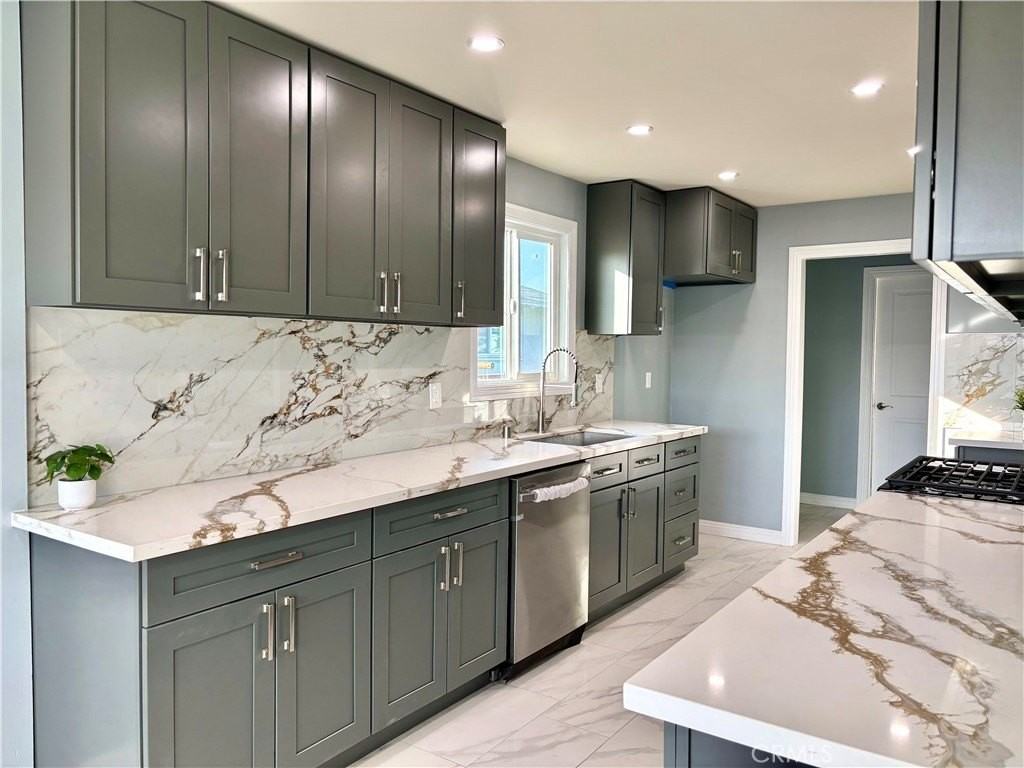 16014 Horace St - Photo 5 of 19