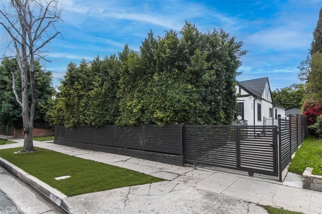 4177 Fair Ave - Photo 2 of 42