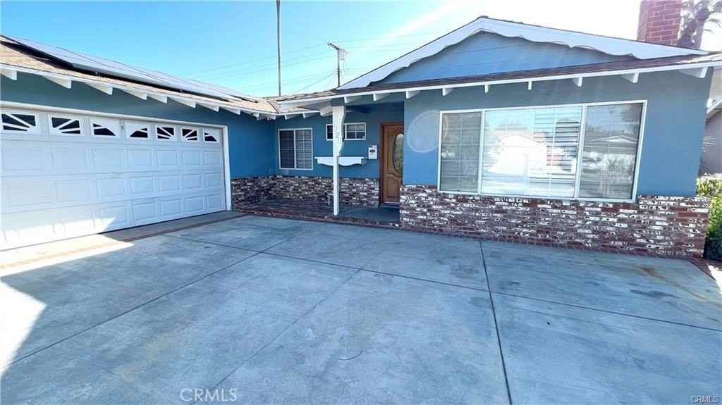 7728 Sausalito Ave - Photo 2 of 25