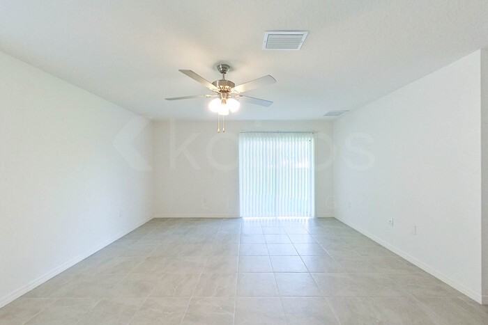 8460 Indian Laurel Ln - Photo 2 of 30