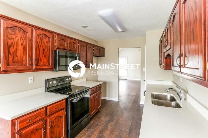 7644 Tally Ho Dr E - Photo 6 of 16