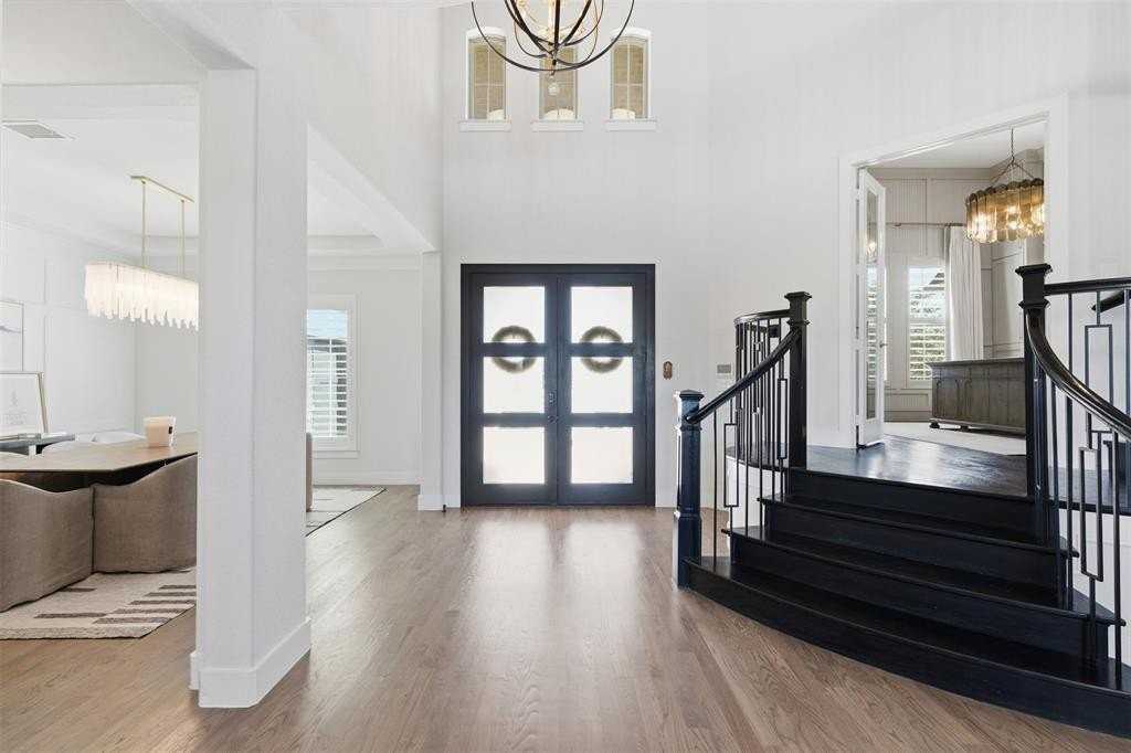 3409 Bellcrest Way - Photo 3 of 40