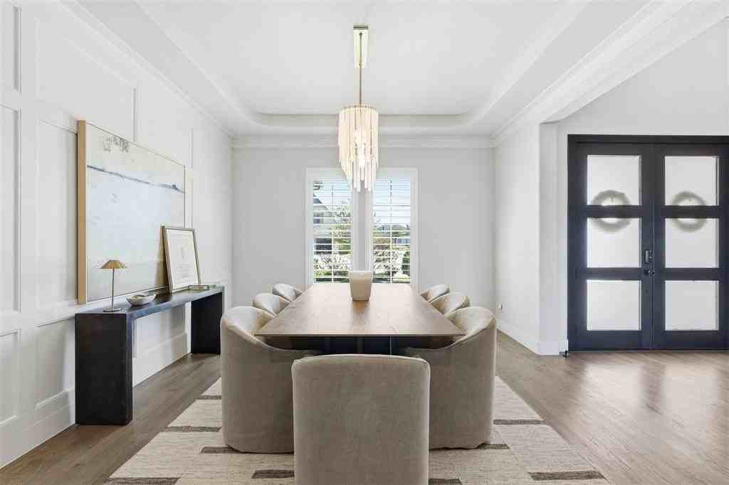 3409 Bellcrest Way - Photo 4 of 40