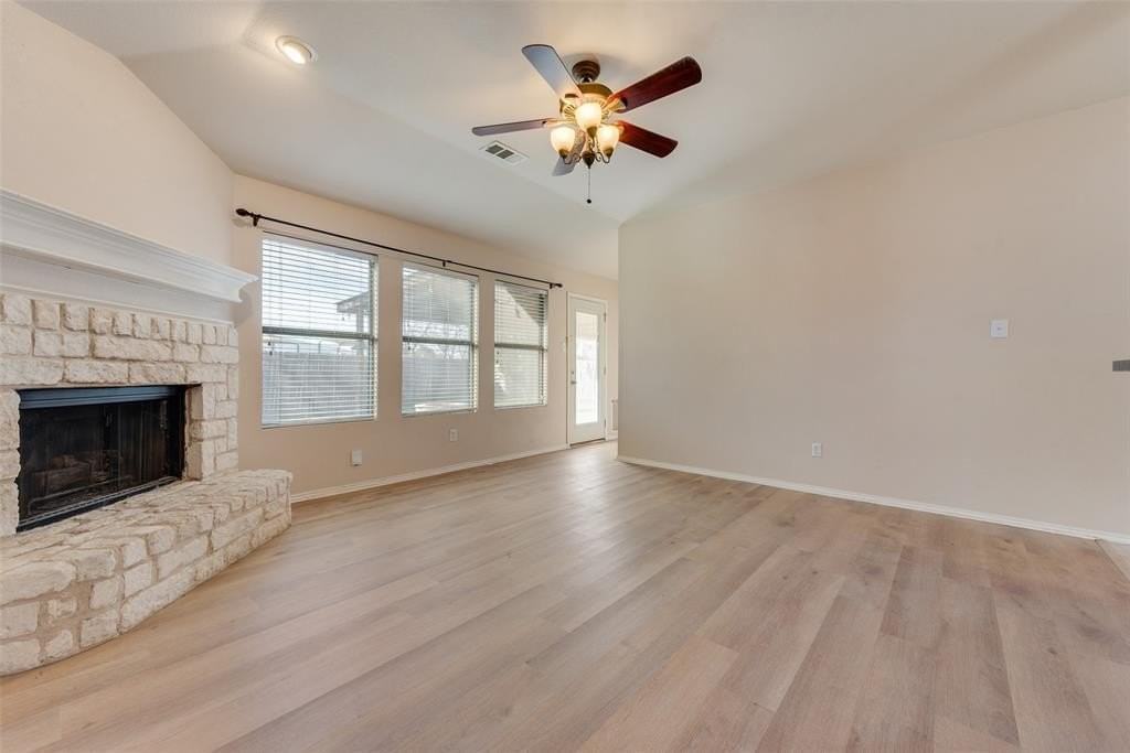 6069 Belmont Stakes Dr - Photo 7 of 23