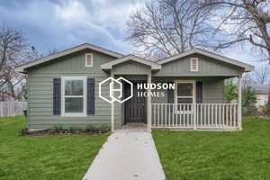 featured image of 2318 N 15th A St