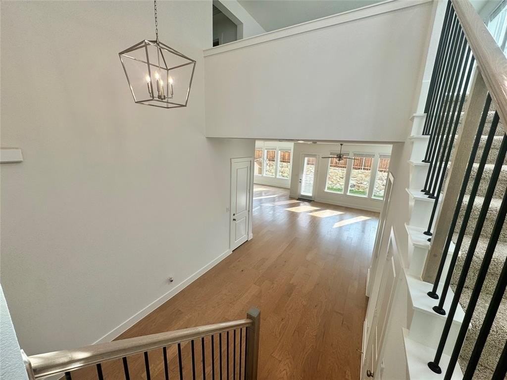 304 Chestnut St - Photo 3 of 25