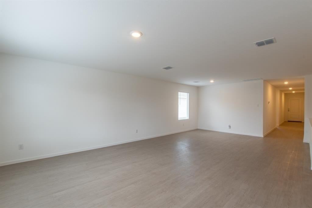 1605 Parliar St - Photo 6 of 28