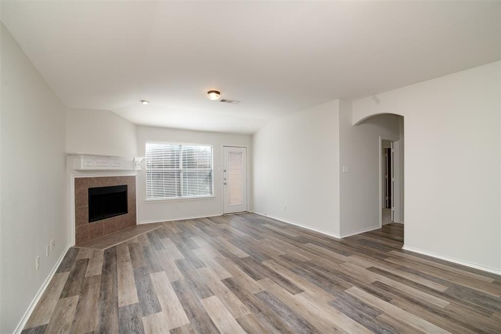 13221 Poppy Hill Ln - Photo 4 of 15