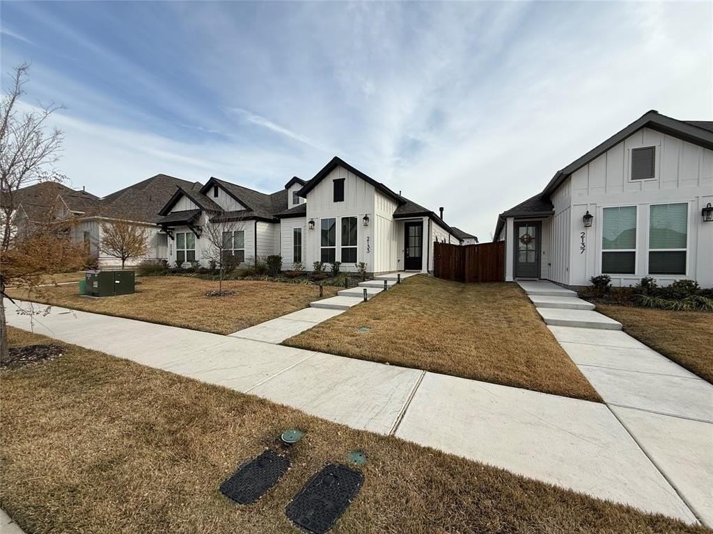 2133 Eastus Ln - Photo 2 of 20